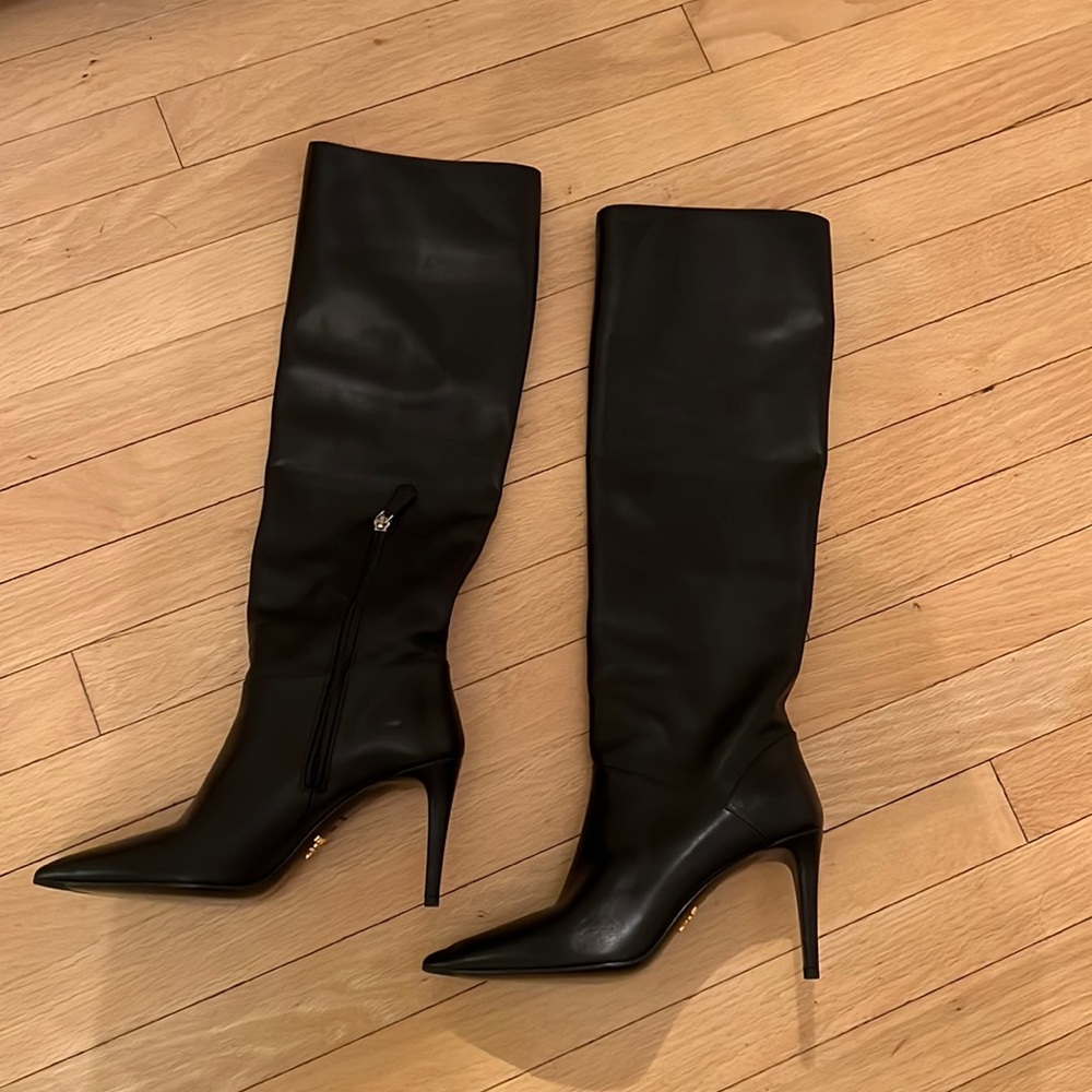 prada boots